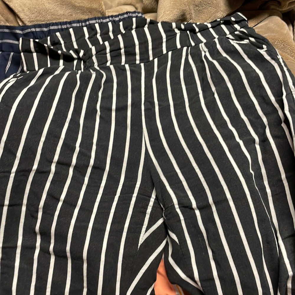 Black and white striped pant